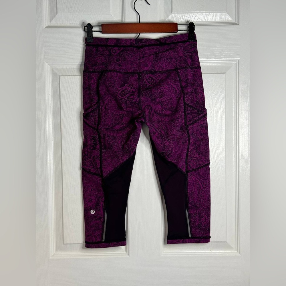 Lululemon Outrun Half Crop Leggings - Picture 7 of 9